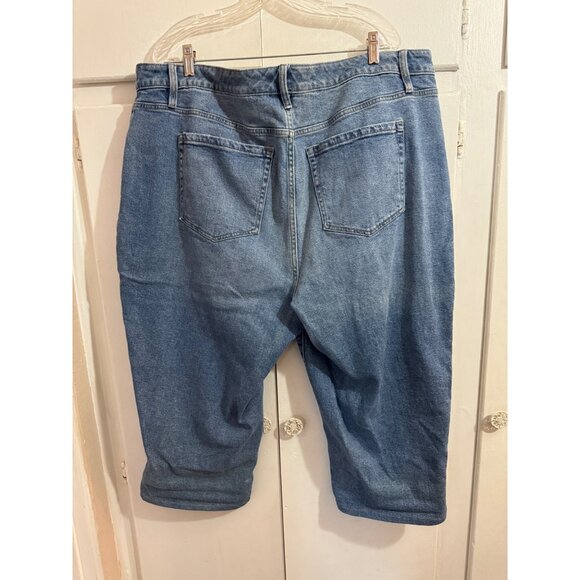 Lane Bryant Boyfriend Jeans, Capris, Rolled Cuff, 18" to 21" Distressed, Size 20 - Picture 5 of 11